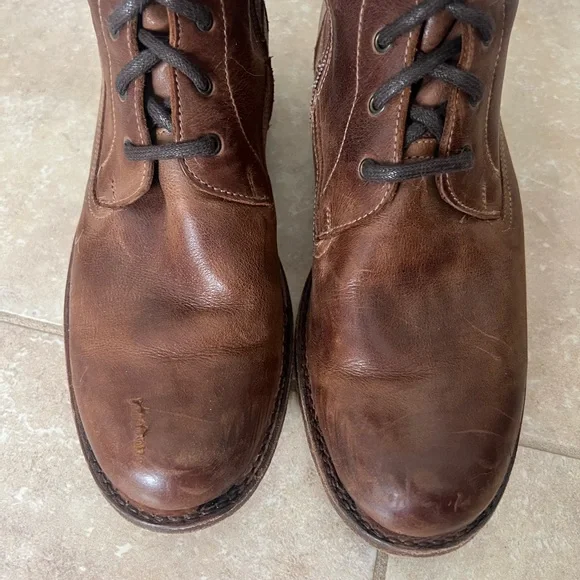 Frye lace up riding boot - Picture 3 of 7